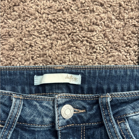 🎁 Daytrip Ripped Dark Blue Skinny Jeans - Picture 2 of 5